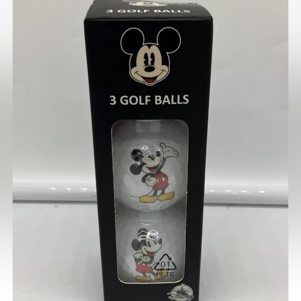 Walt Disney World Mickey Golfball Set of 3 Golf Balls BNWT
